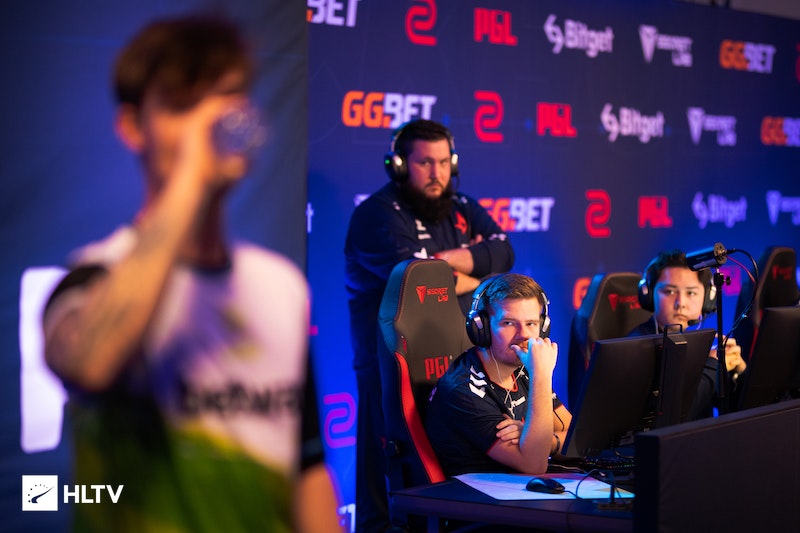 防守和犀利 防守和犀利